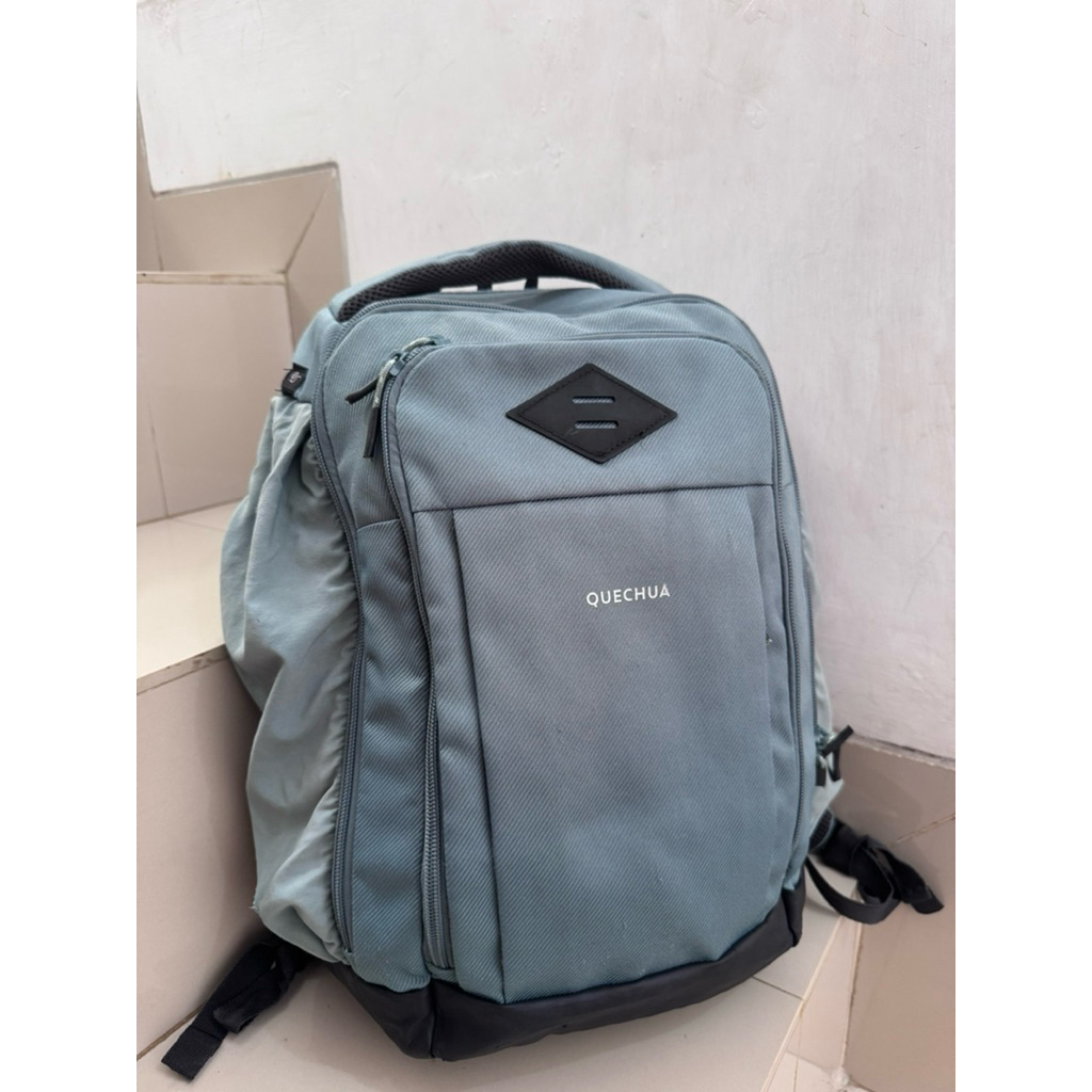 Quechua backpack ransel