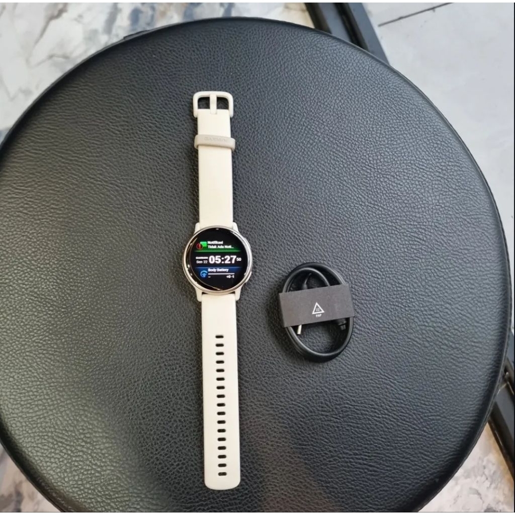 GARMIN VIVOACTIVE 5