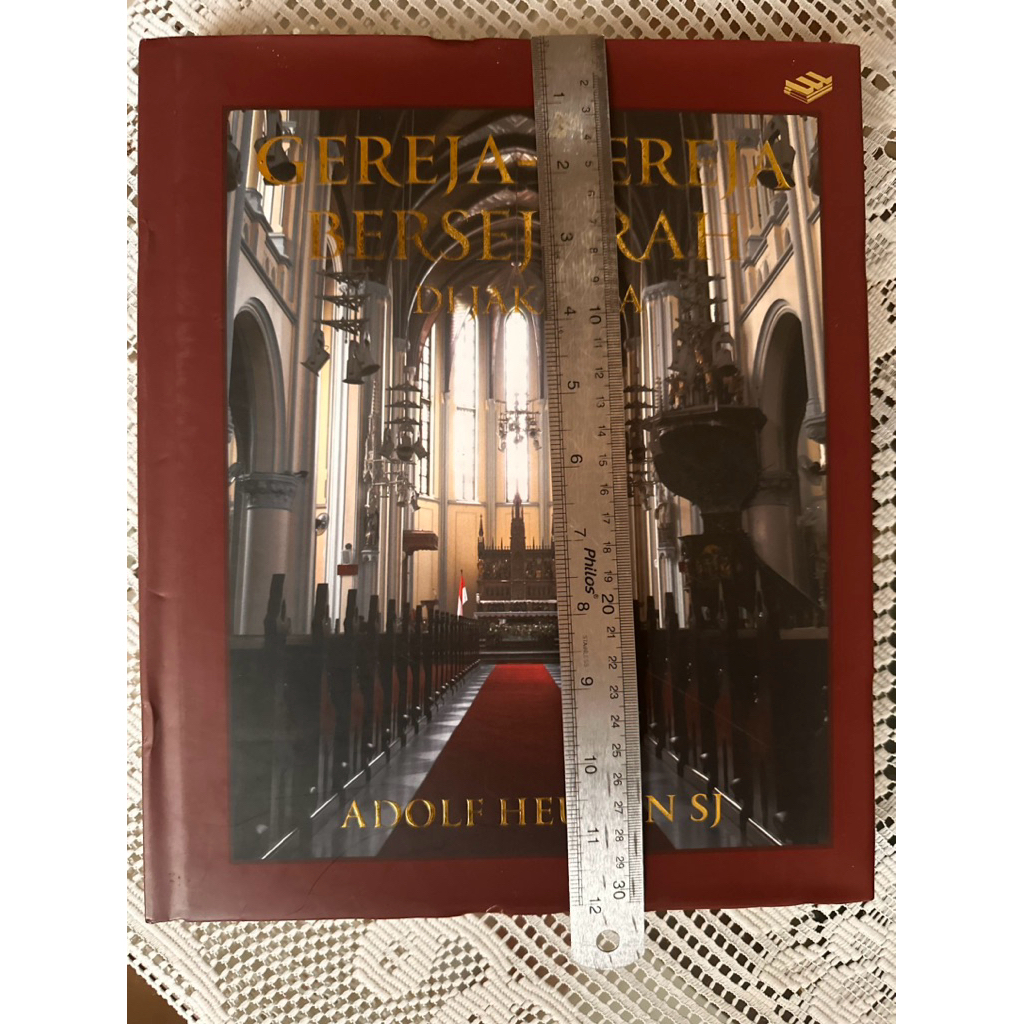 Buku GEREJA GEREJA BERSEJARAH - Hard cover