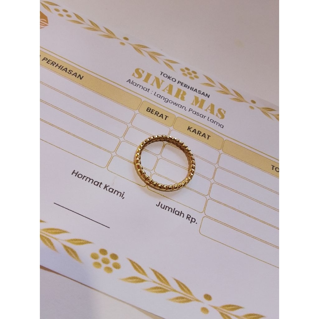 CINCIN EMAS MODEL POLOS UKIR MAS 7O% 1GRAM ADA SURAT DARI TOKO