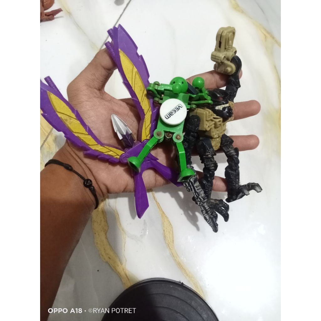 MAINAN ROBOT (PRELOVE/BEKAS)