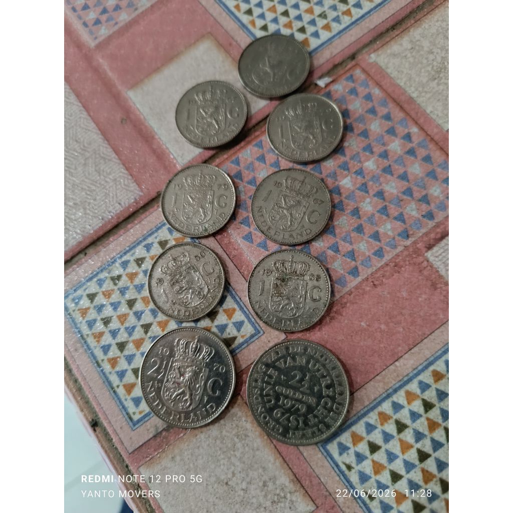 KOIN 1GULDEN DAN 2½GULDEN JULIANA 9 KEPING HARGA BORONGAN