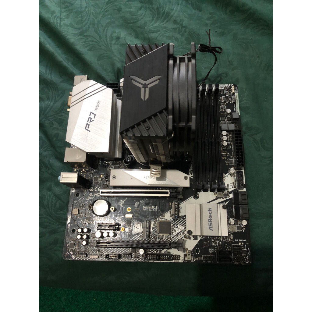 Paketan Mobo Asrock B460M PRO4 + i3 10100 non f + hsf jonsbo cr1200 RGB + nvme samsung 250gb