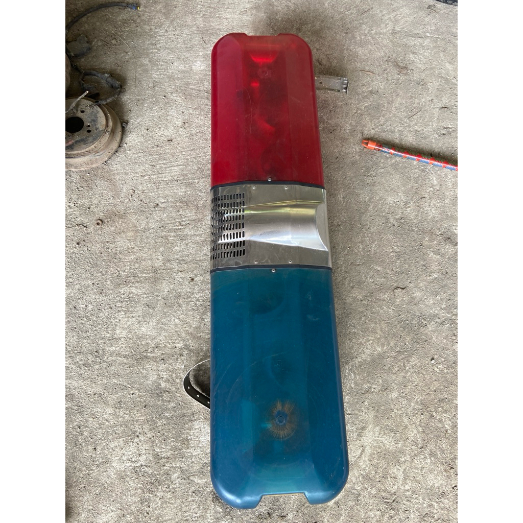 lampu atas ambulance