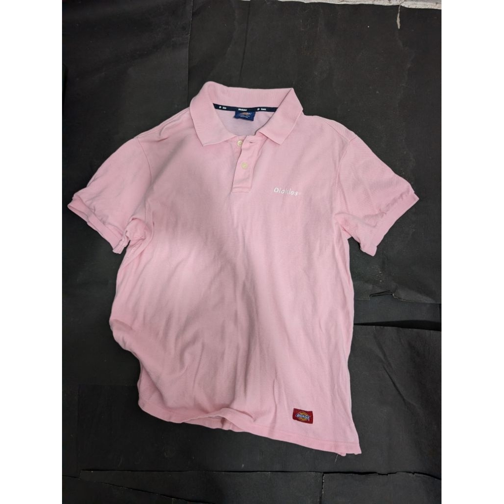 kaos kerah / baju kerah / polo shirt by dickies pink size M
