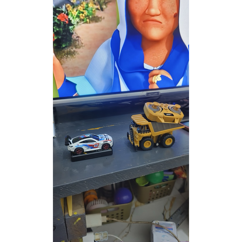 2 mini rc skla 1:64