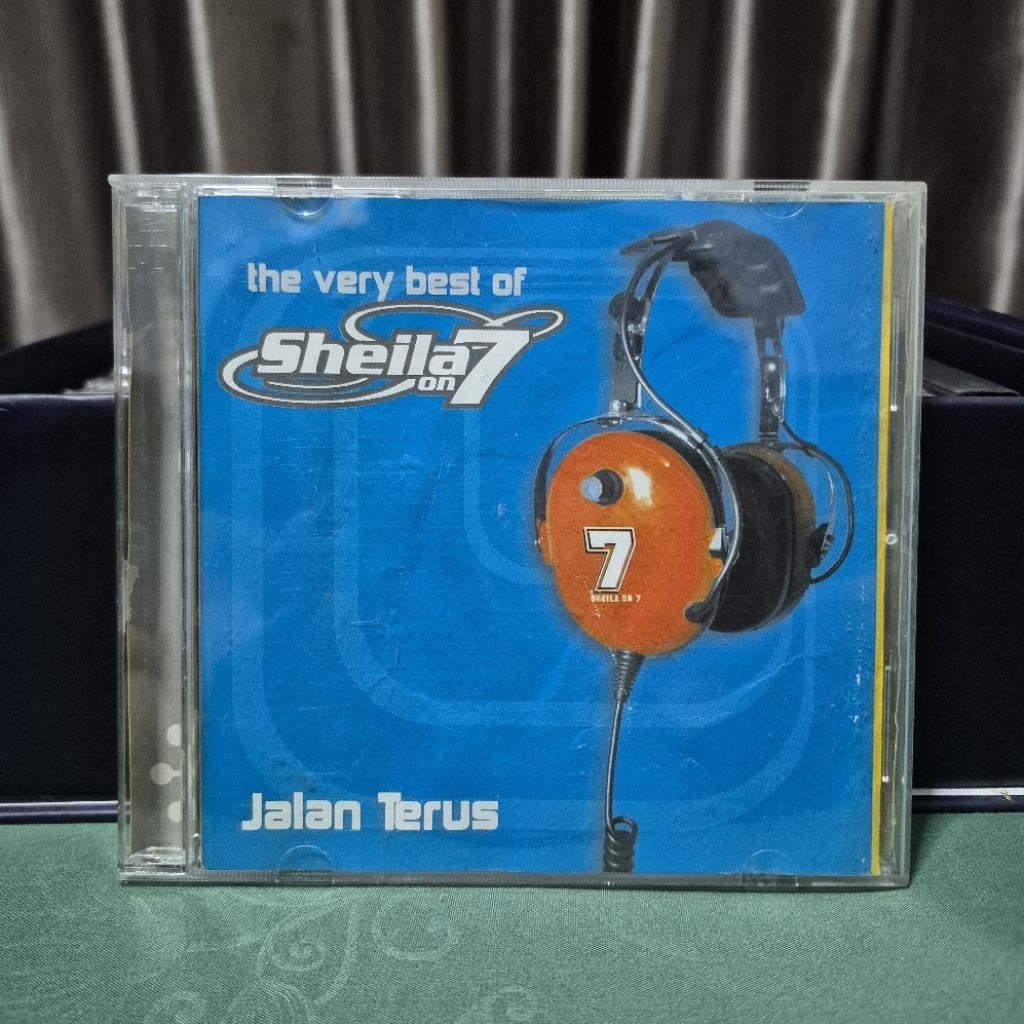 cd sheila on 7 - the very best of jalan terus cd + vcd