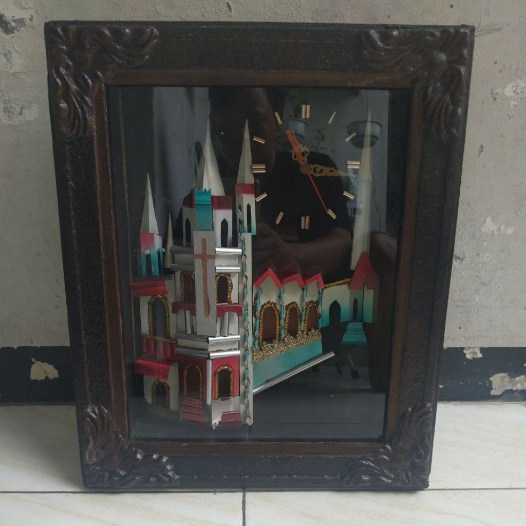 TERLARIS JAM DINDING KAYU JADUL