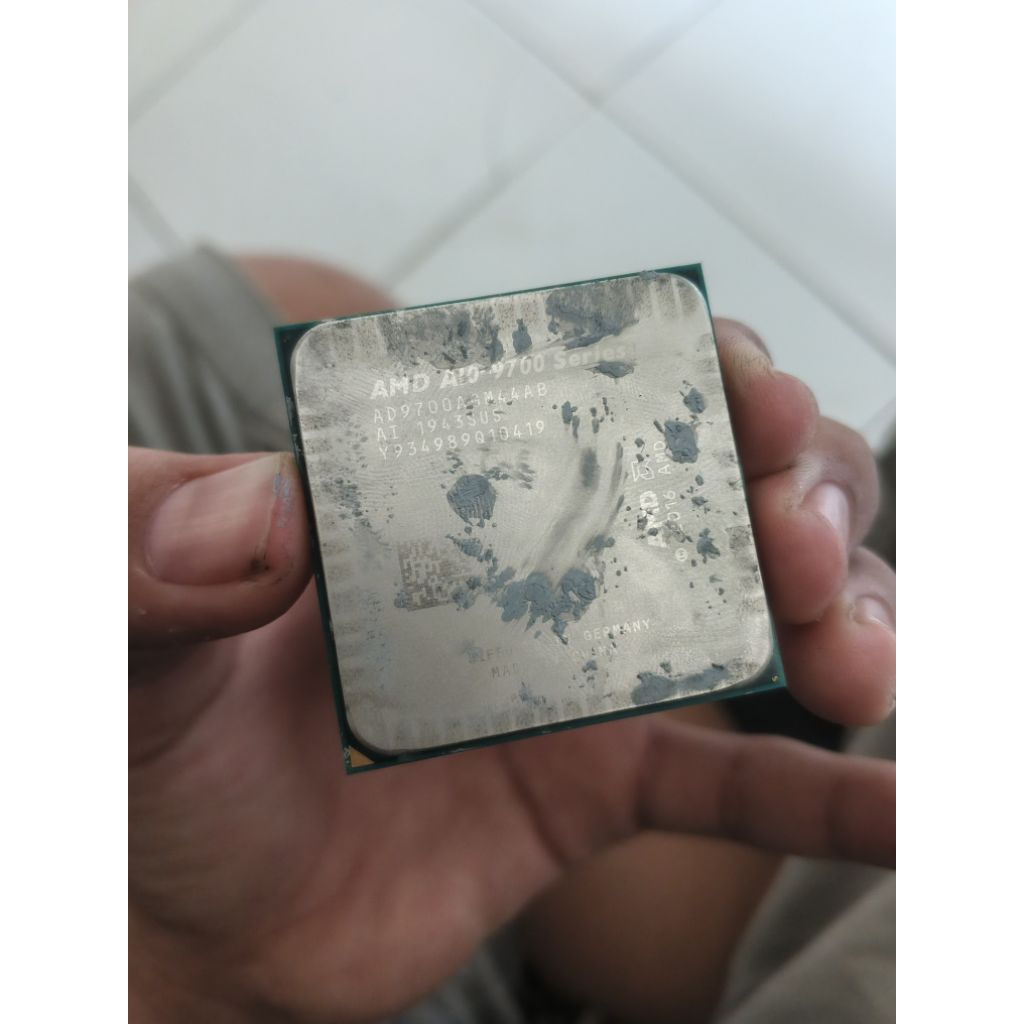 AMD A10 9700