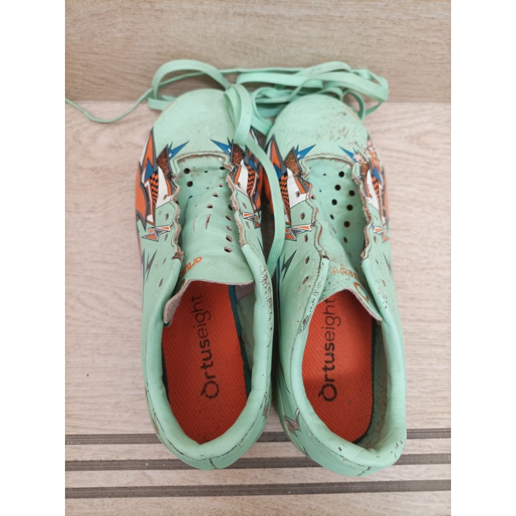 Preloved/Bekas Ortuseight Sepatu Bola Anak