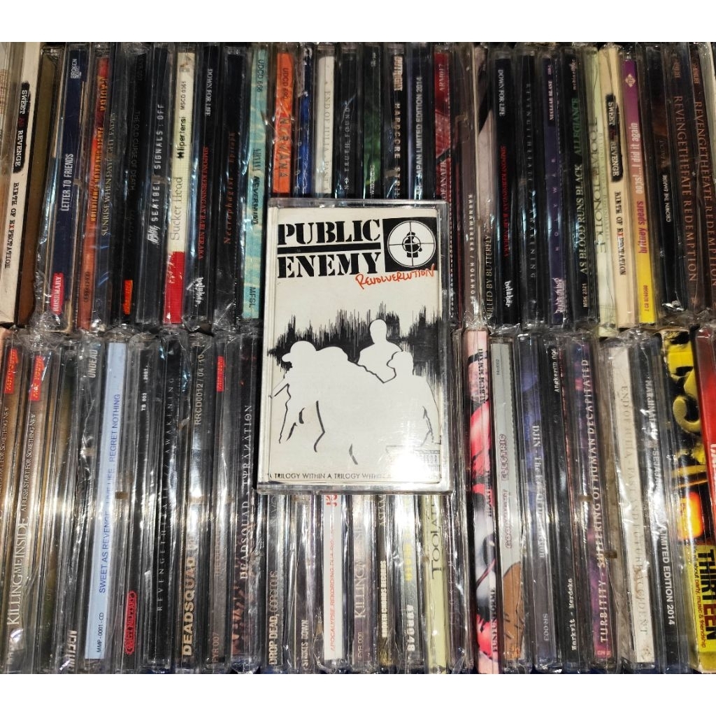 Kaset Public Enemy - Revolverlution