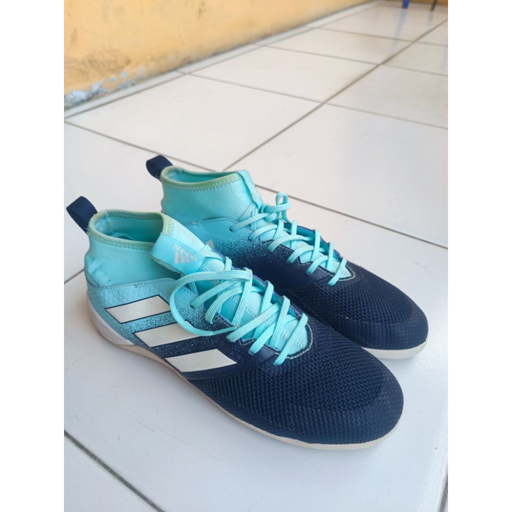 sepatu minisoccer futsal second