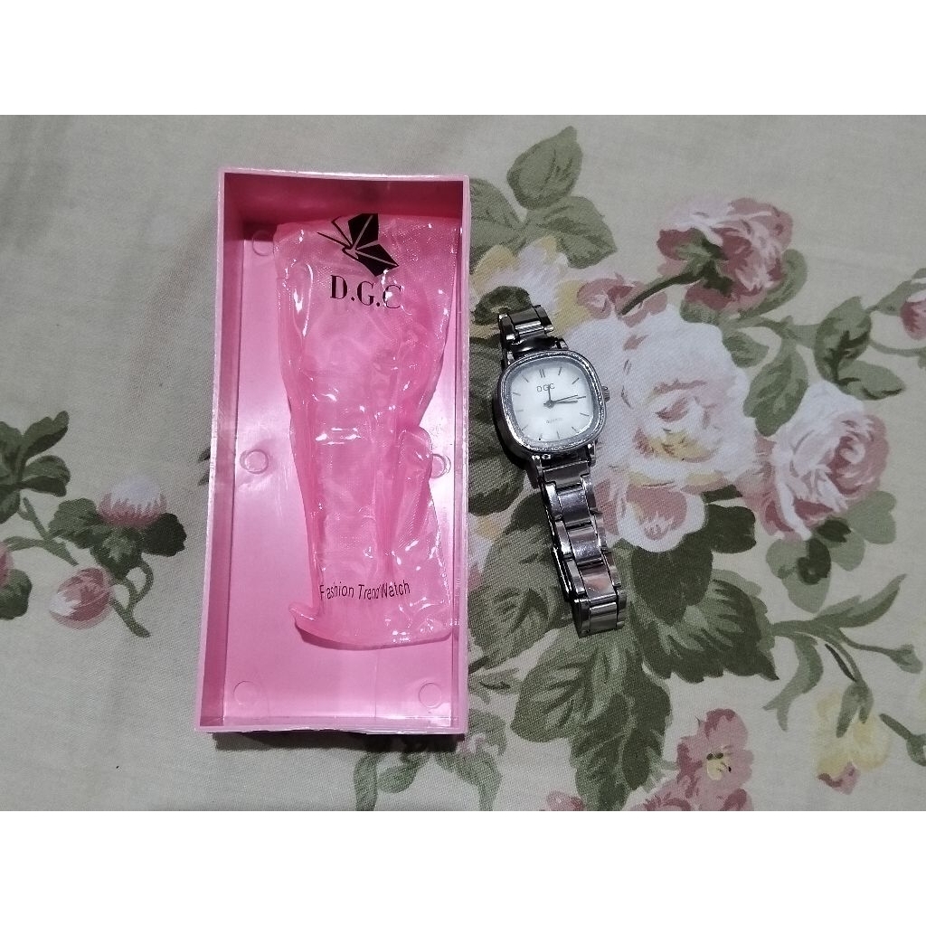 Jam Rantai Silver DGC