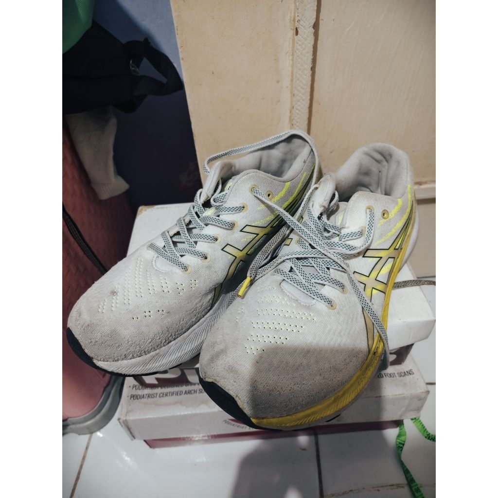 Asics Wmns Gel-kayano 29 PRELOVED UKURAN 44