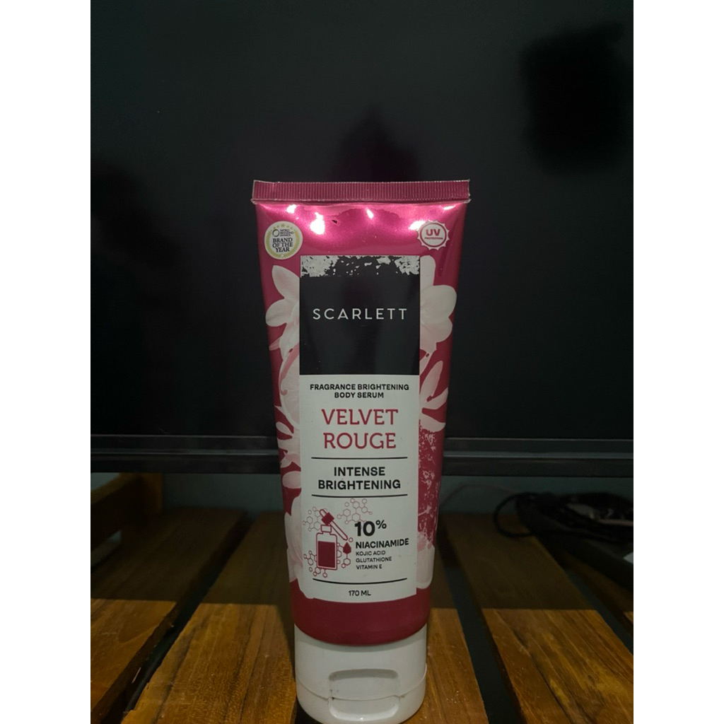 Body serum Scarlet (Velvet Rouge)