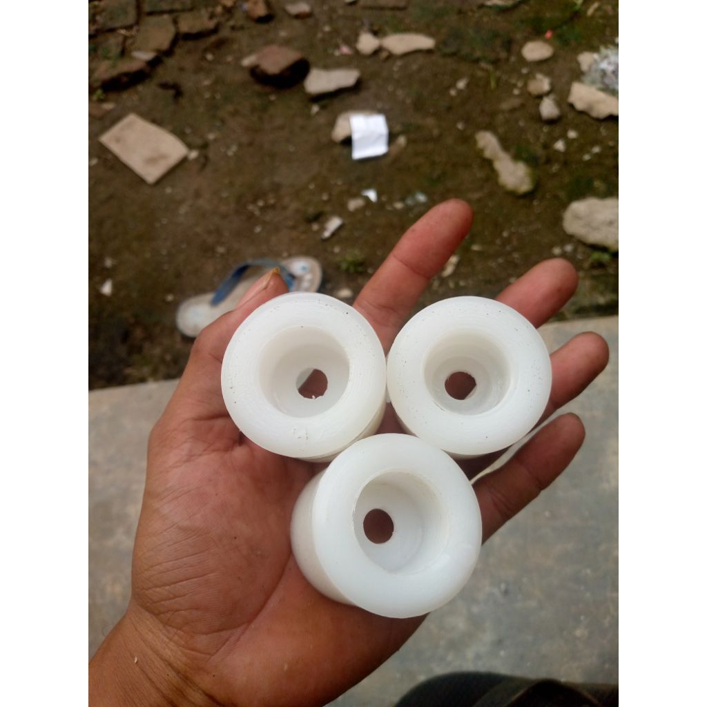 Sok isolator Spearpat Penangkal Petir