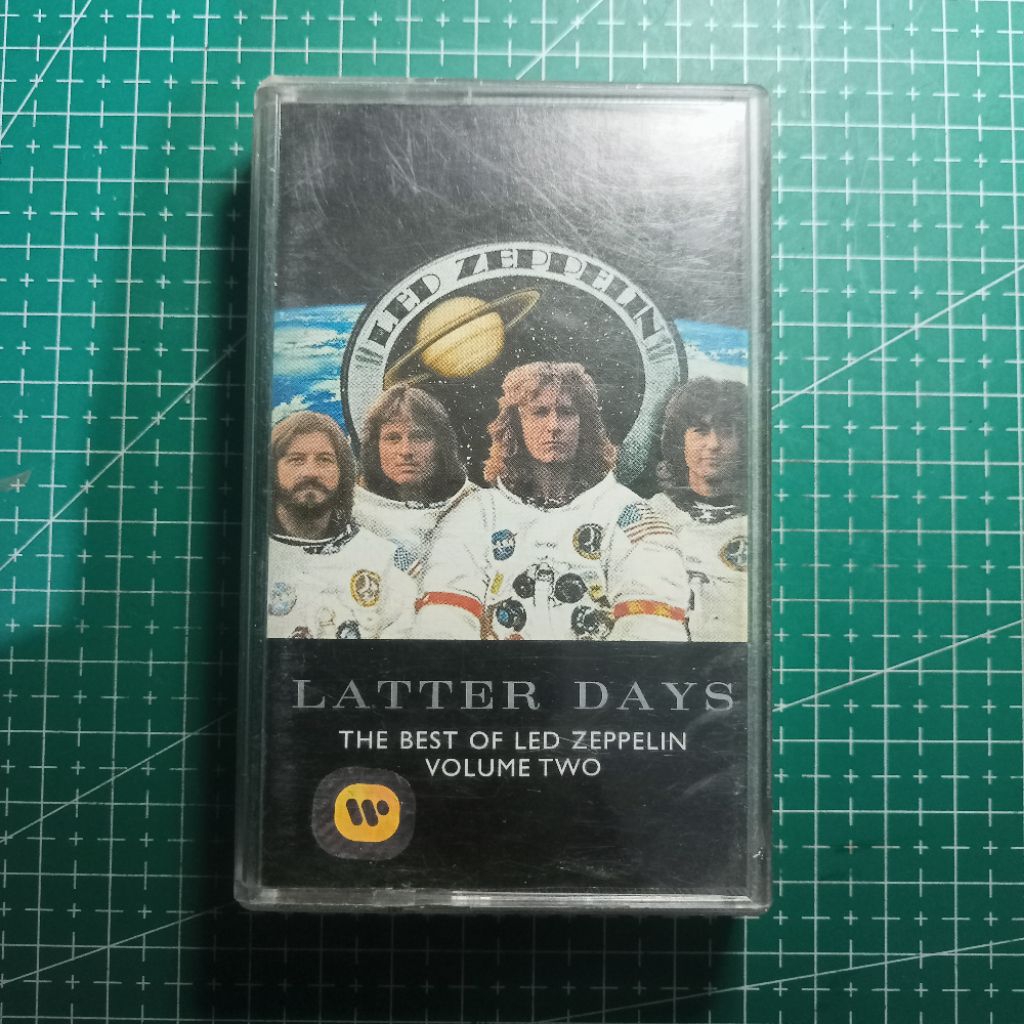 Kaset Led Zeppelin - Latter Days (The Best Of Led Zeppelin Volume Two)