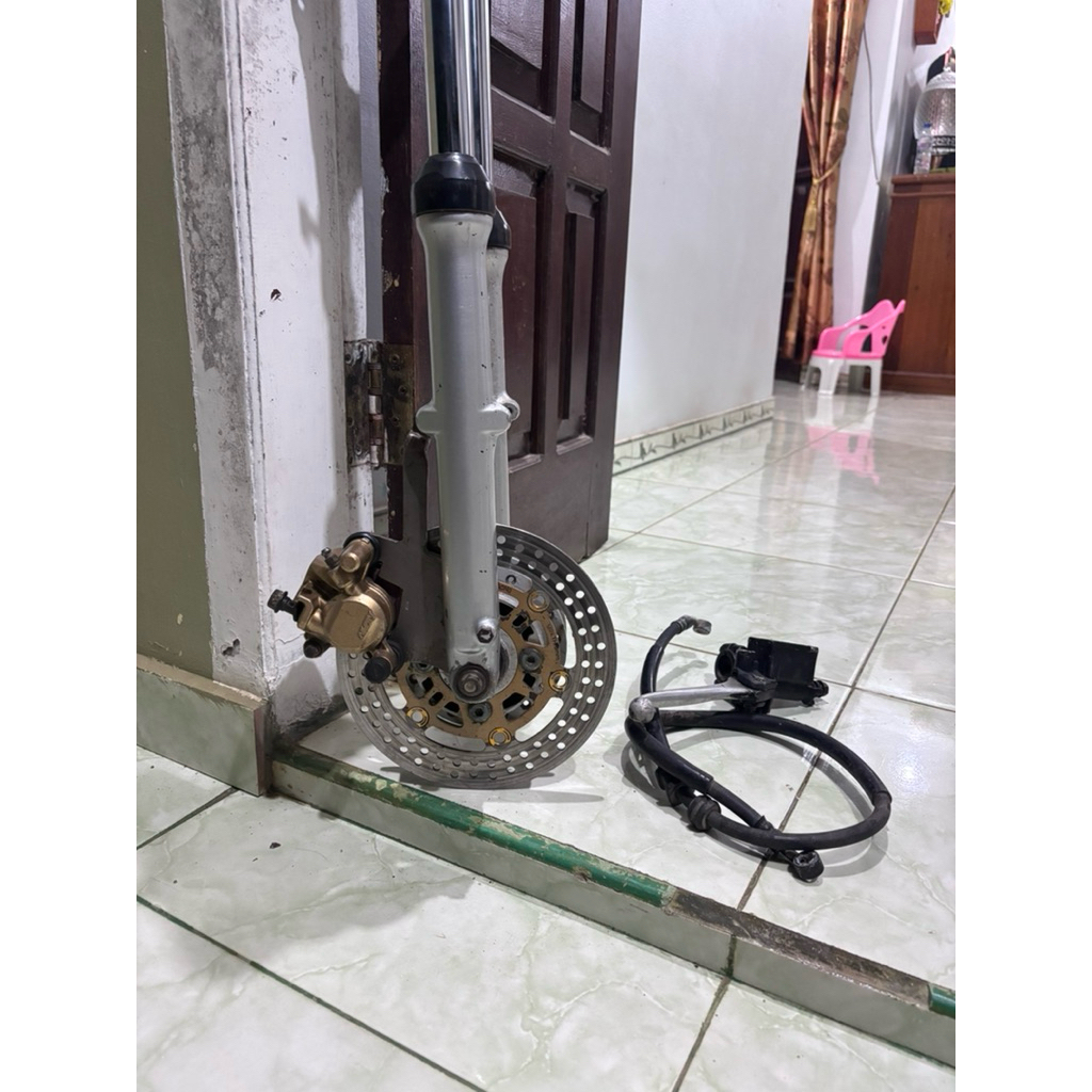 pengereman cakram set motor win 100