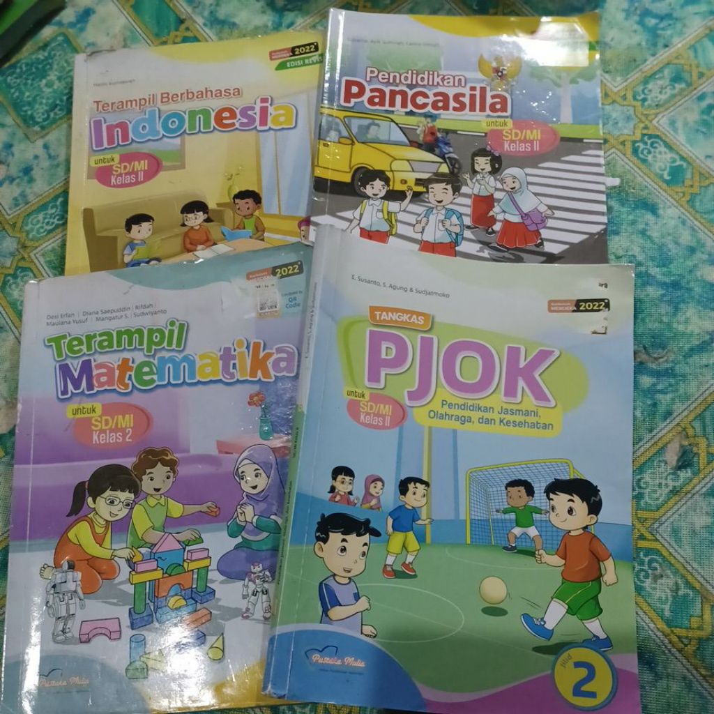 Terampil Matematika Bahasa Indonesia Pendidikan Pancasila Pjok Kurmer 2022 Untuk Sd/Mi kelas 2