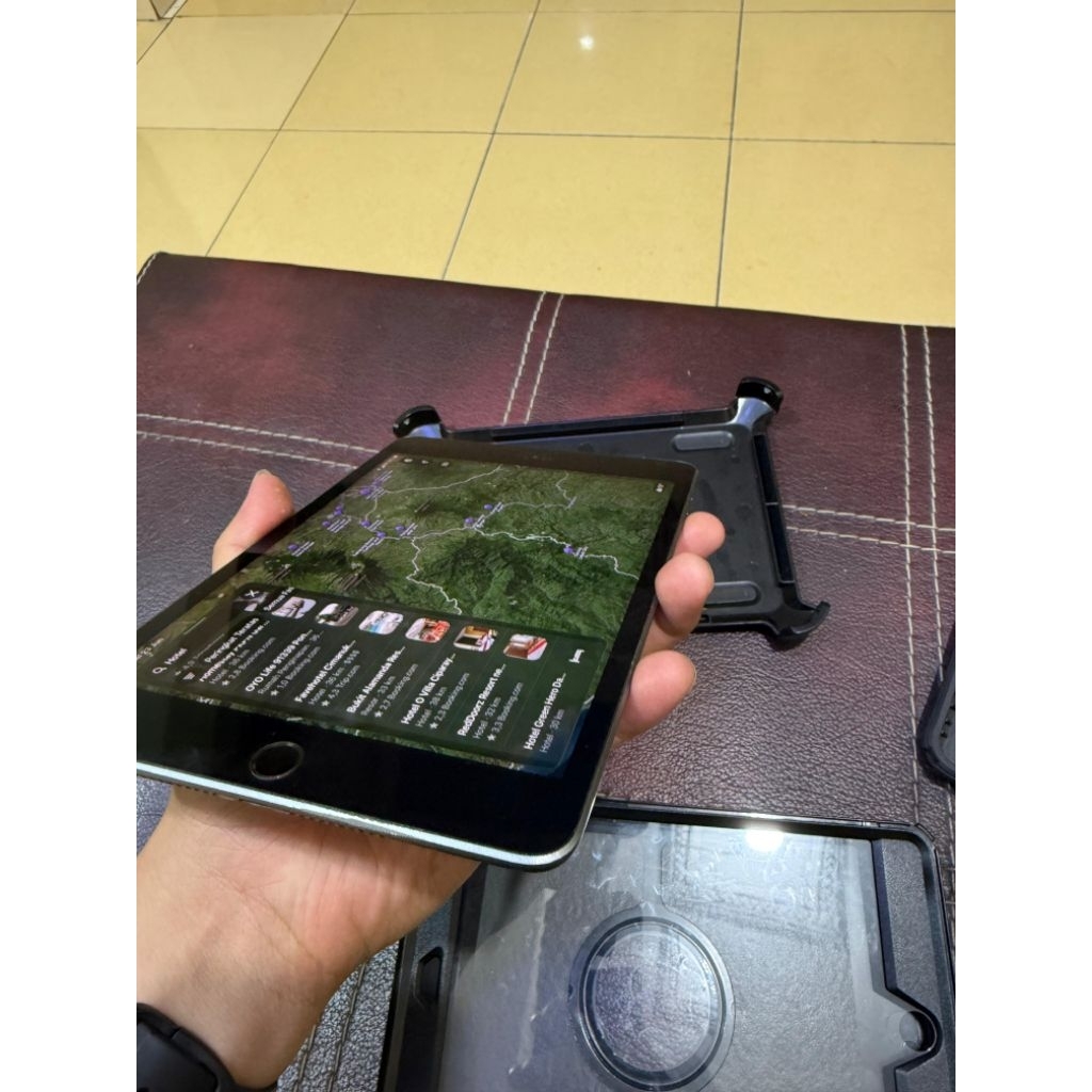 ipad mini 5 64 GB Wifi All Operator , minus