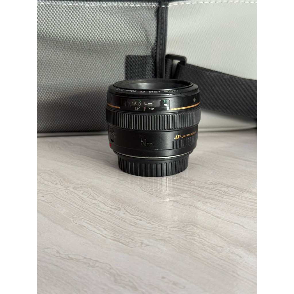 LENSA CANON 50mm f1.4