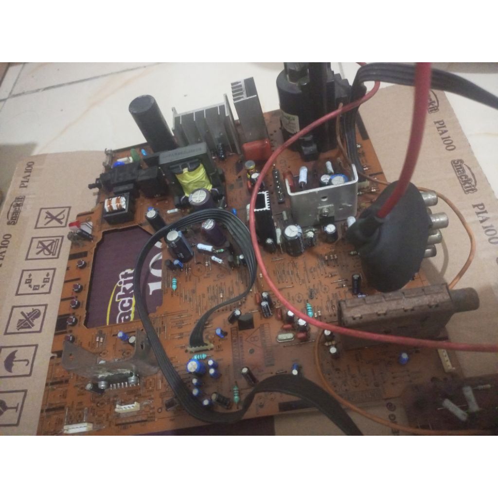 Mesin tv Sharp flat picollo Alexander flat great 21in