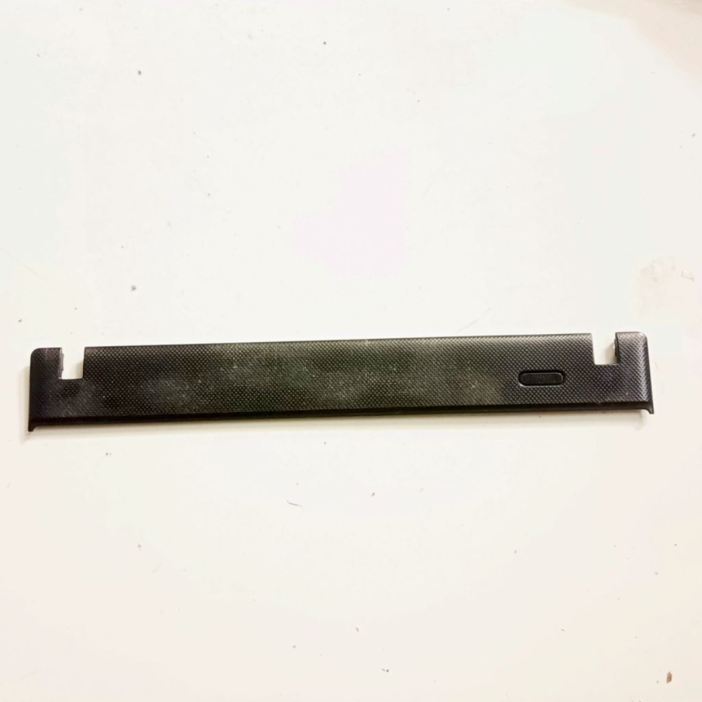 Tutup Speaker/Bagian Bawah Casing Frame Lcd Laptop Toshiba Notebook NB-510