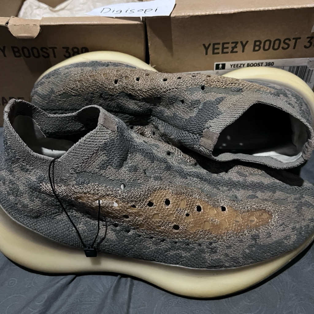 Yeezy Boost 380 mist
