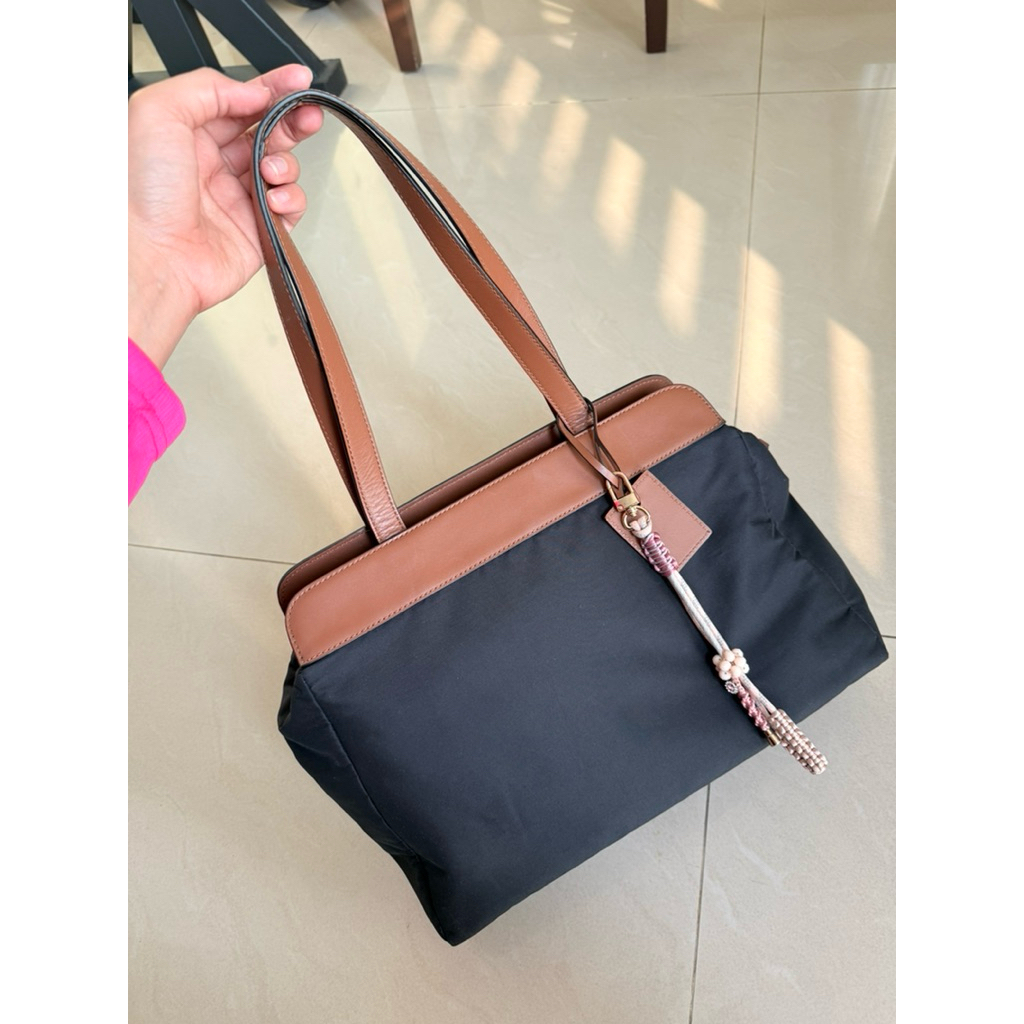 Preloved Rounn