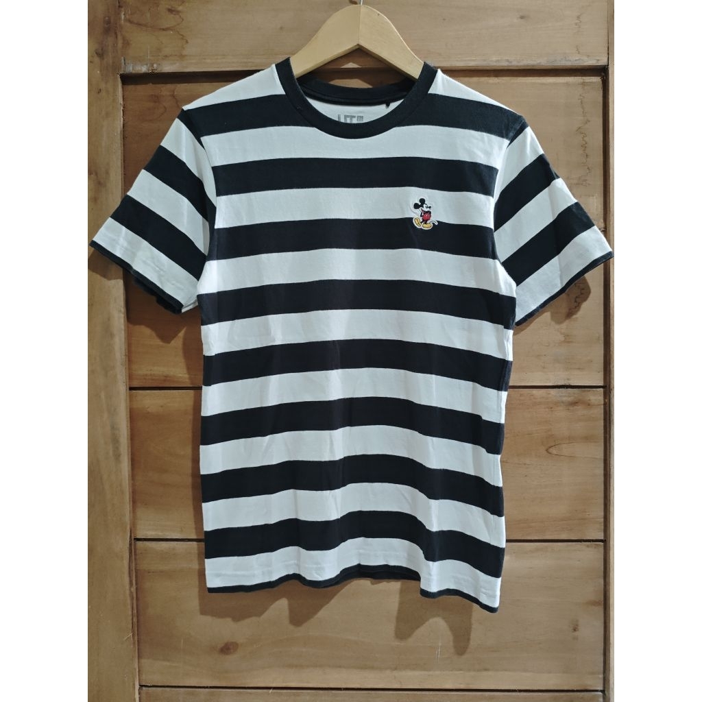 Uniqlo Salur