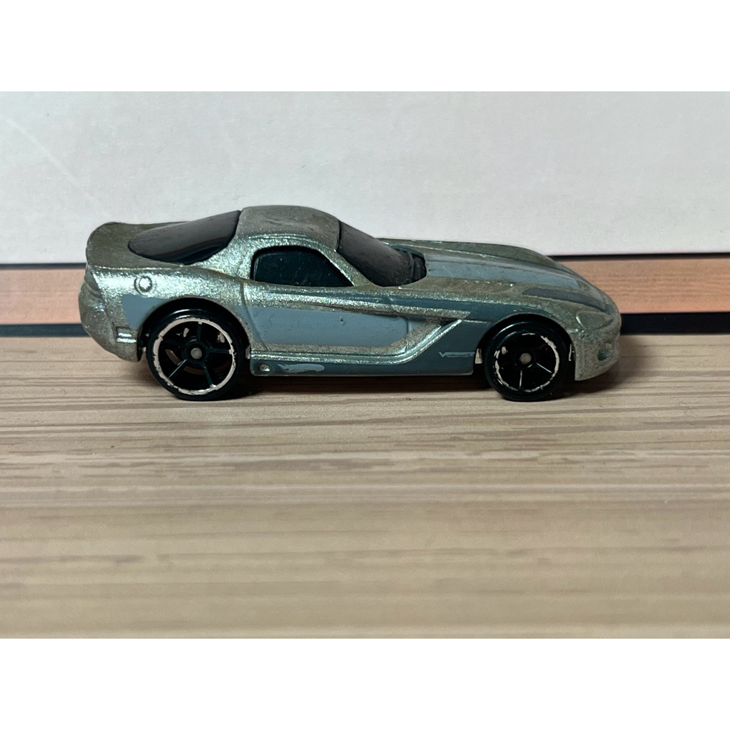 HOTWHEELS 2005 DODGE VIPER