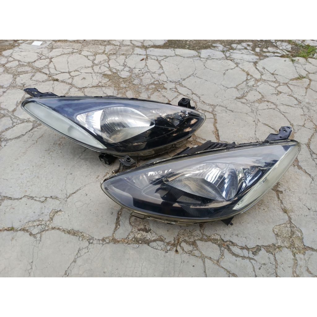 HEAD LAMP LAMPU DEPAN MAZDA 2 ORIGINAL 100%