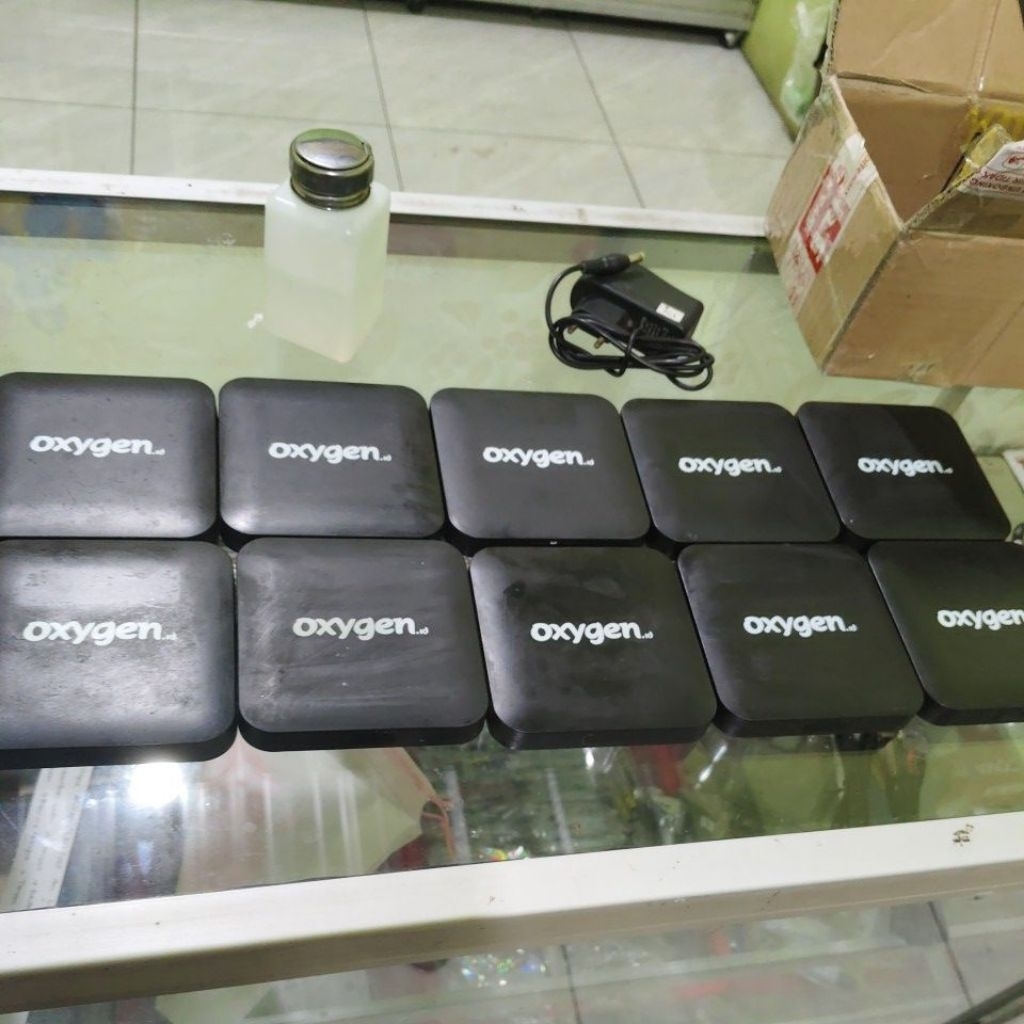 STB OXYGEN root cusrom android tv box 2/16 s 905 os 9 bukan v2 v5 dan ax810