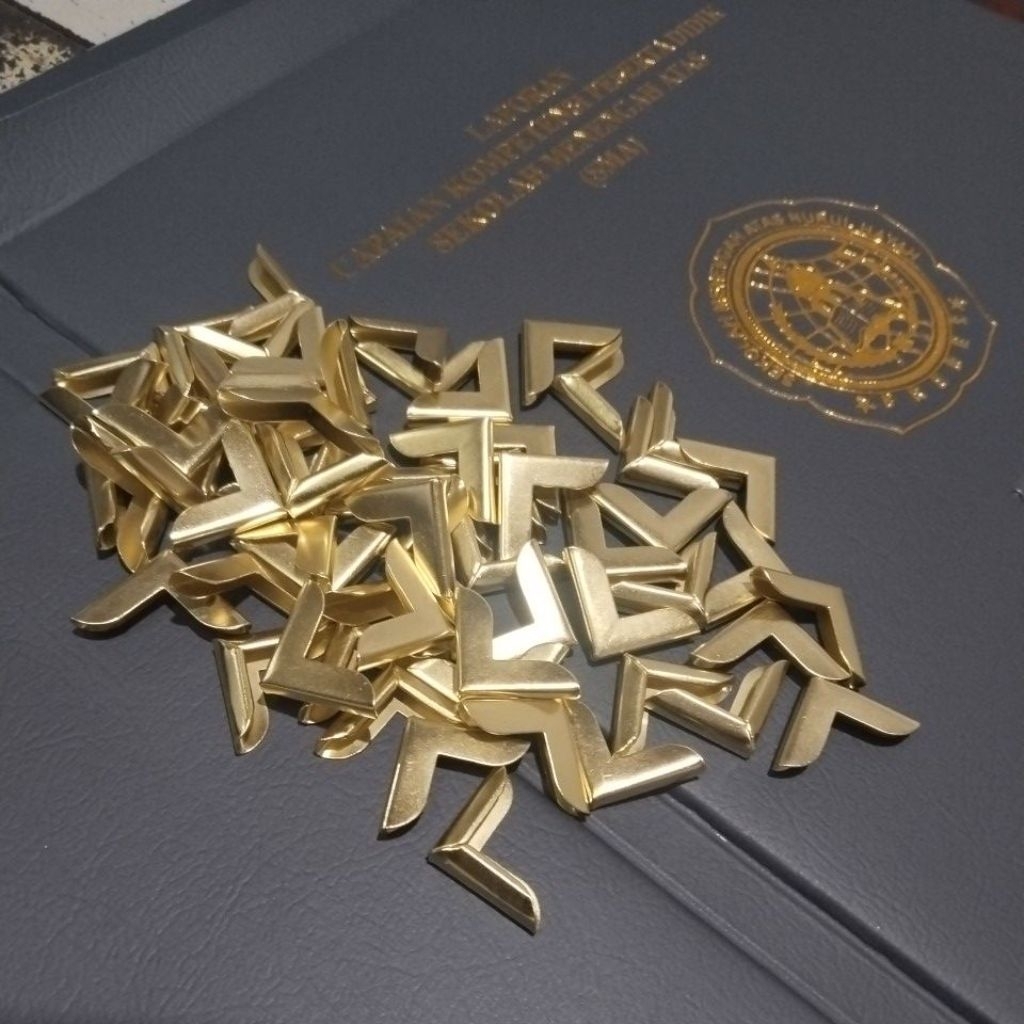 Siku buku,siku sampul,siku hardcover,siku emas