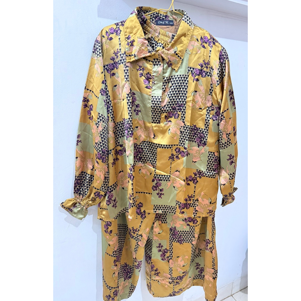 One Set Satin Silk