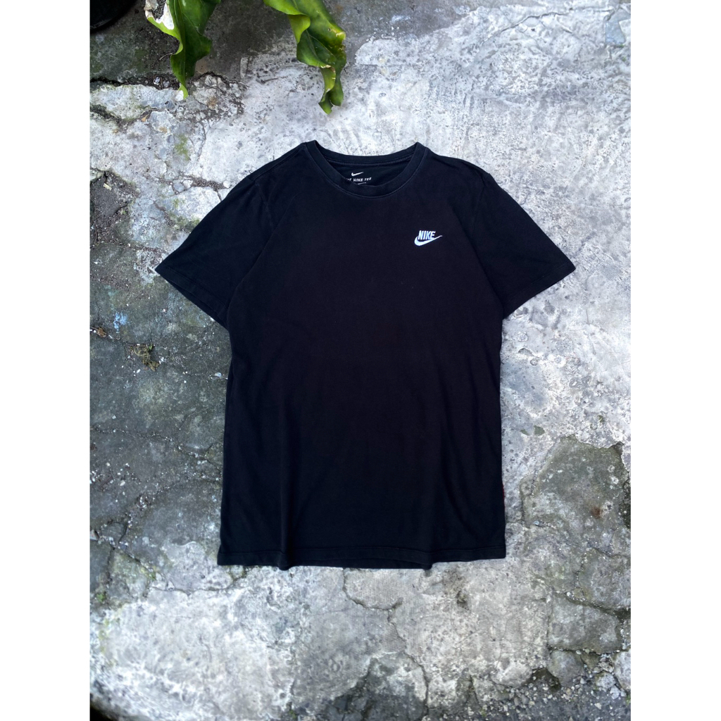Nike Small Logo Bordir Kaos