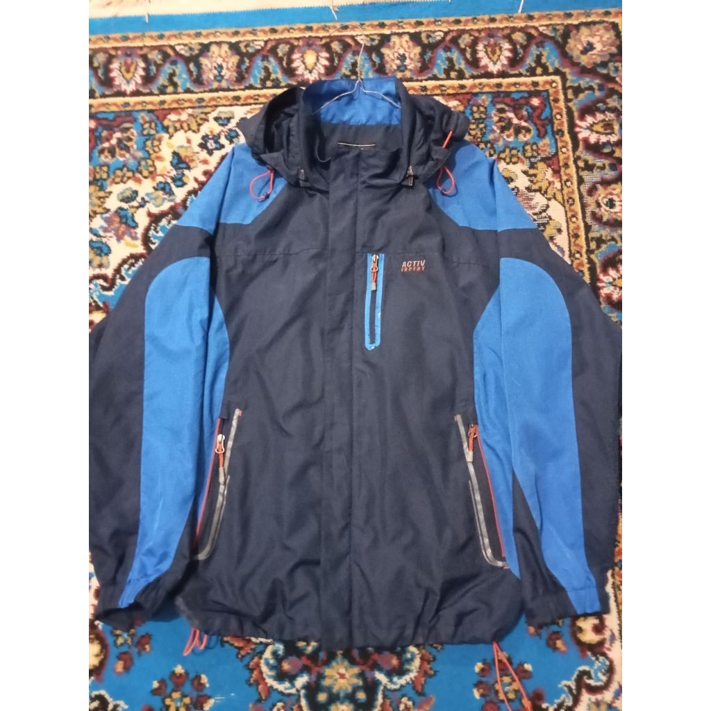 Jaket outdoor Kolon activ