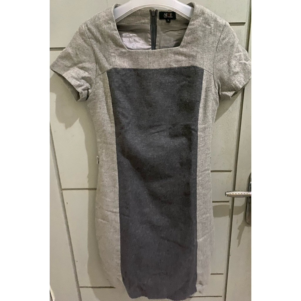 PRELOVED DRESS AFAF READY TO WEAR