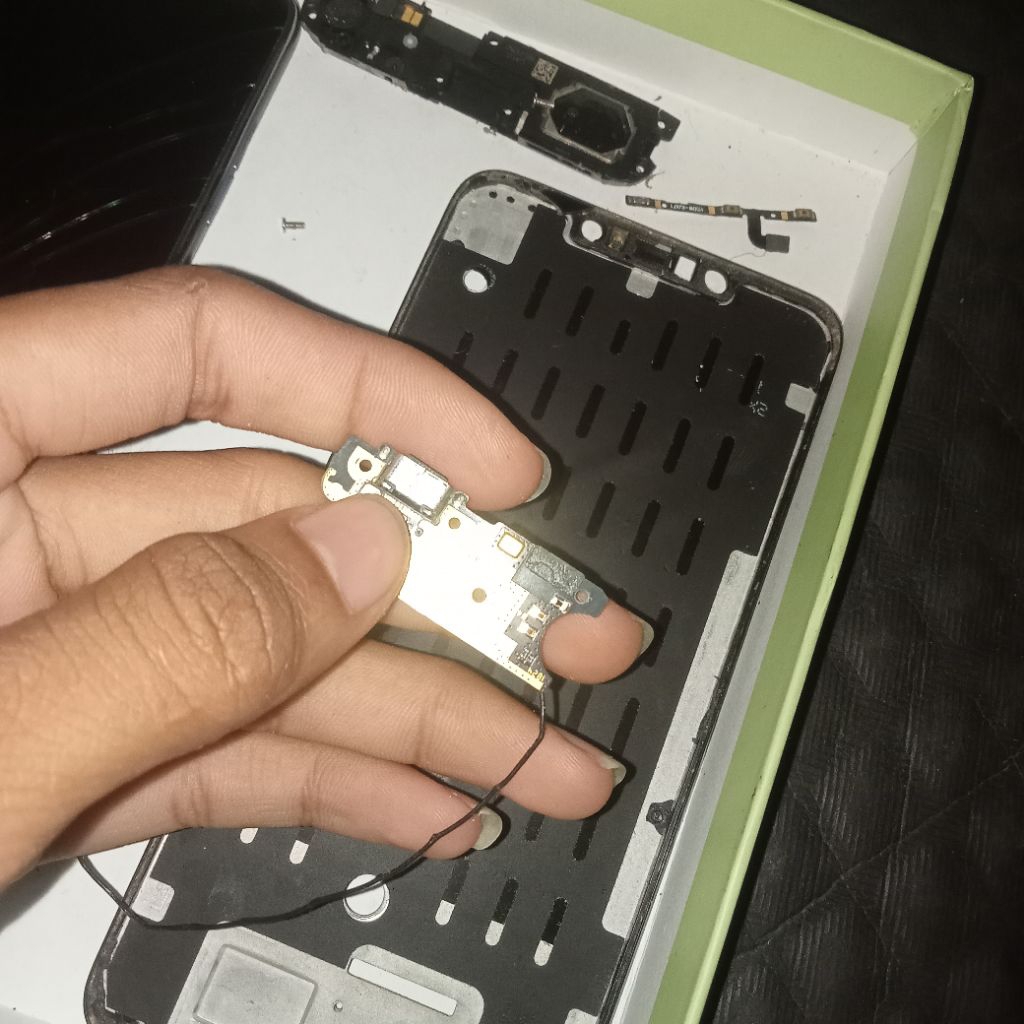 Subboard Cas POCO F1 Original Copotan | PCB Charging POCO F1 | Sparepart POCO F1