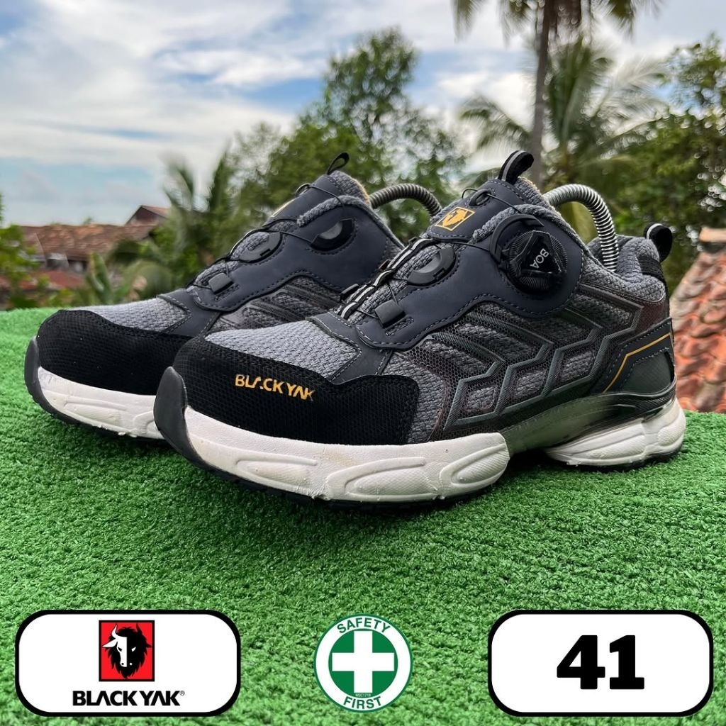 sepatu safety Black Yak 413D Boa 41