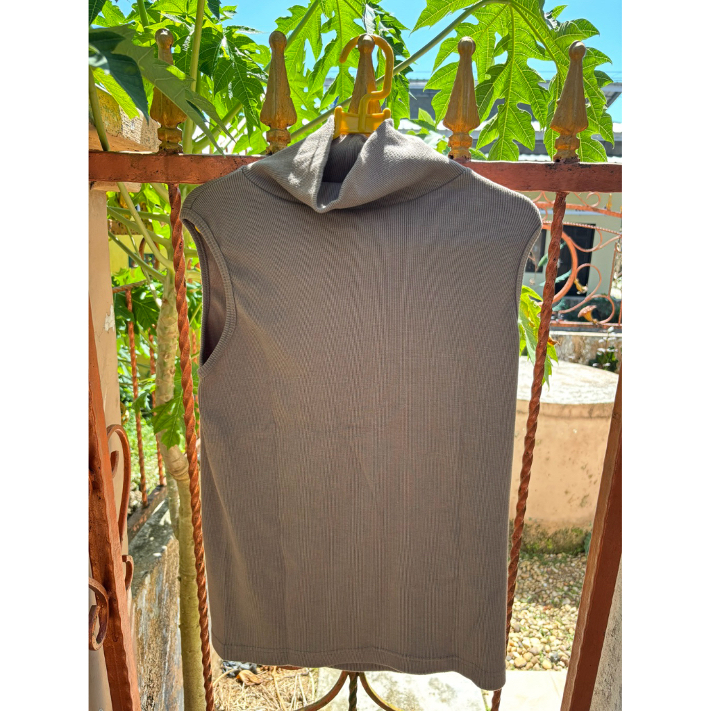 Inner Baju Brand Hardware