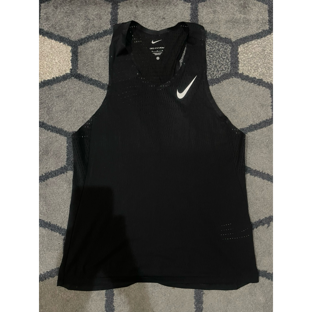 Nike aeroswift singlet