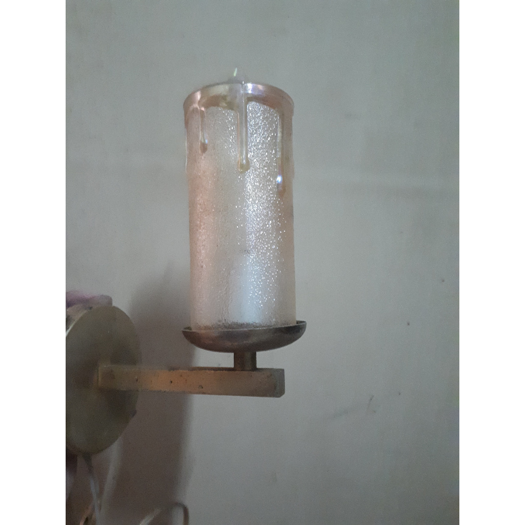 Lampu dinding Antik