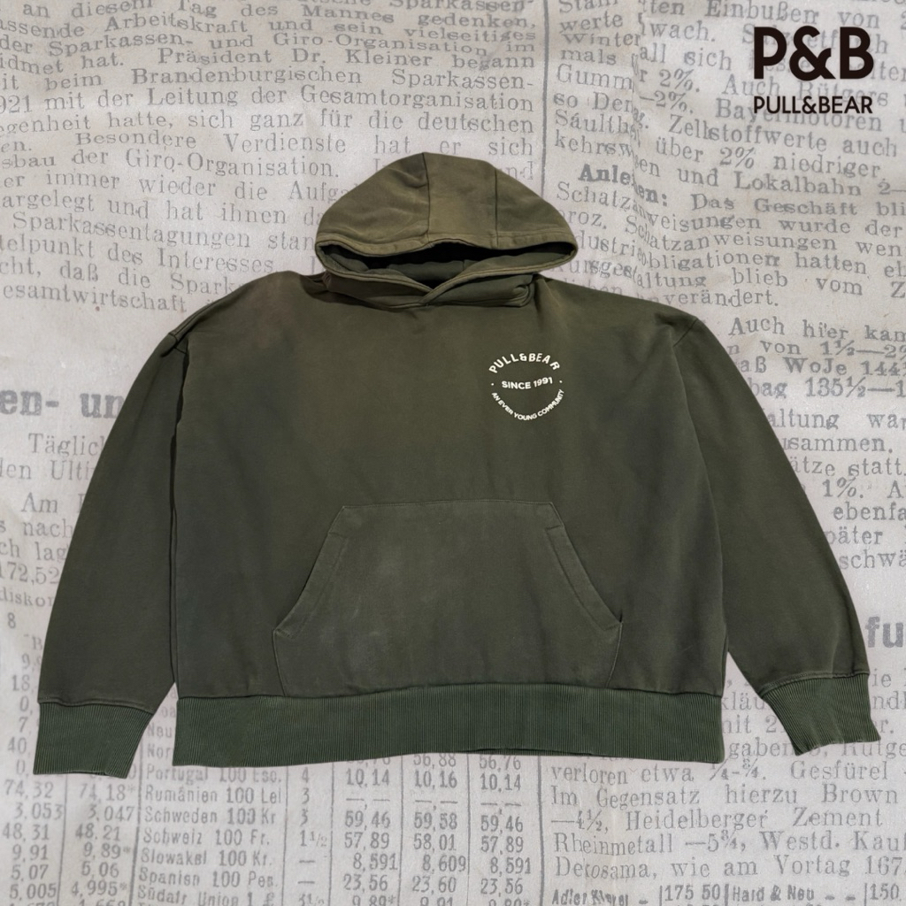 preloved / second hoodie pull&bear green (cek deskripsi)