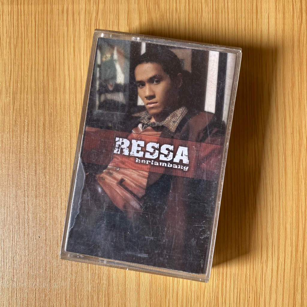 KASET PITA RESSA HERLAMBANG