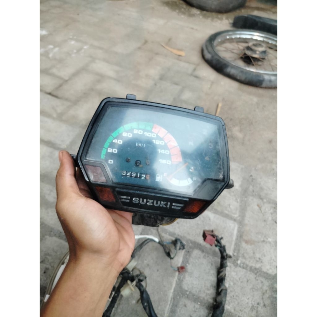 SPEDOMETER SUZUKI CRYSTAL