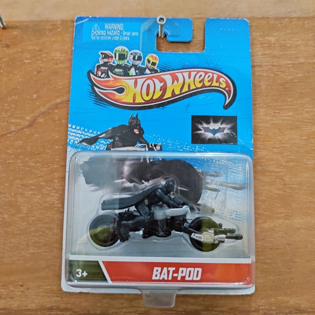 Hot Wheels Bat-Pod (with rider)