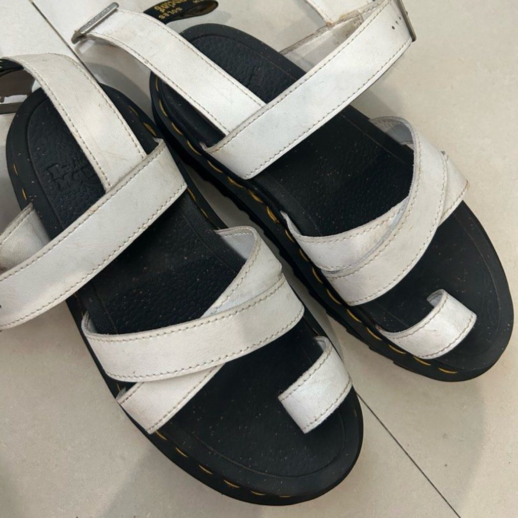 Dr Martens Avry Sandals White