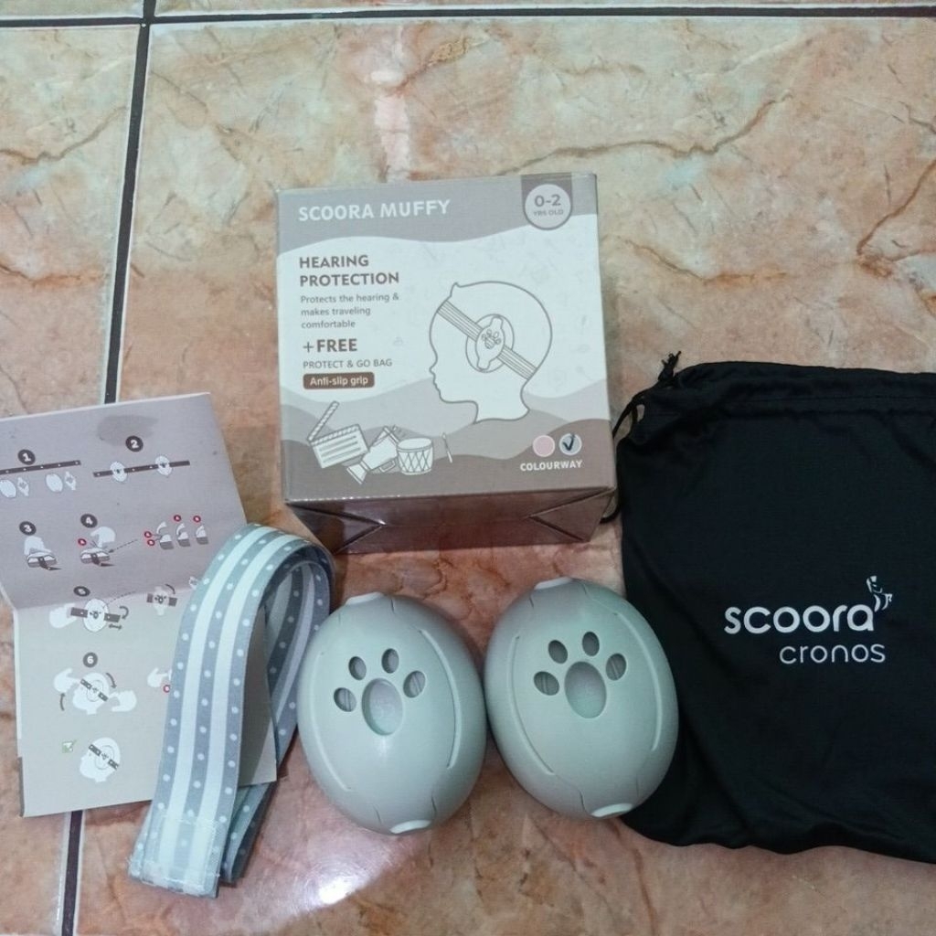 preloved scoora muffy penutup telinga bayi dipesawat