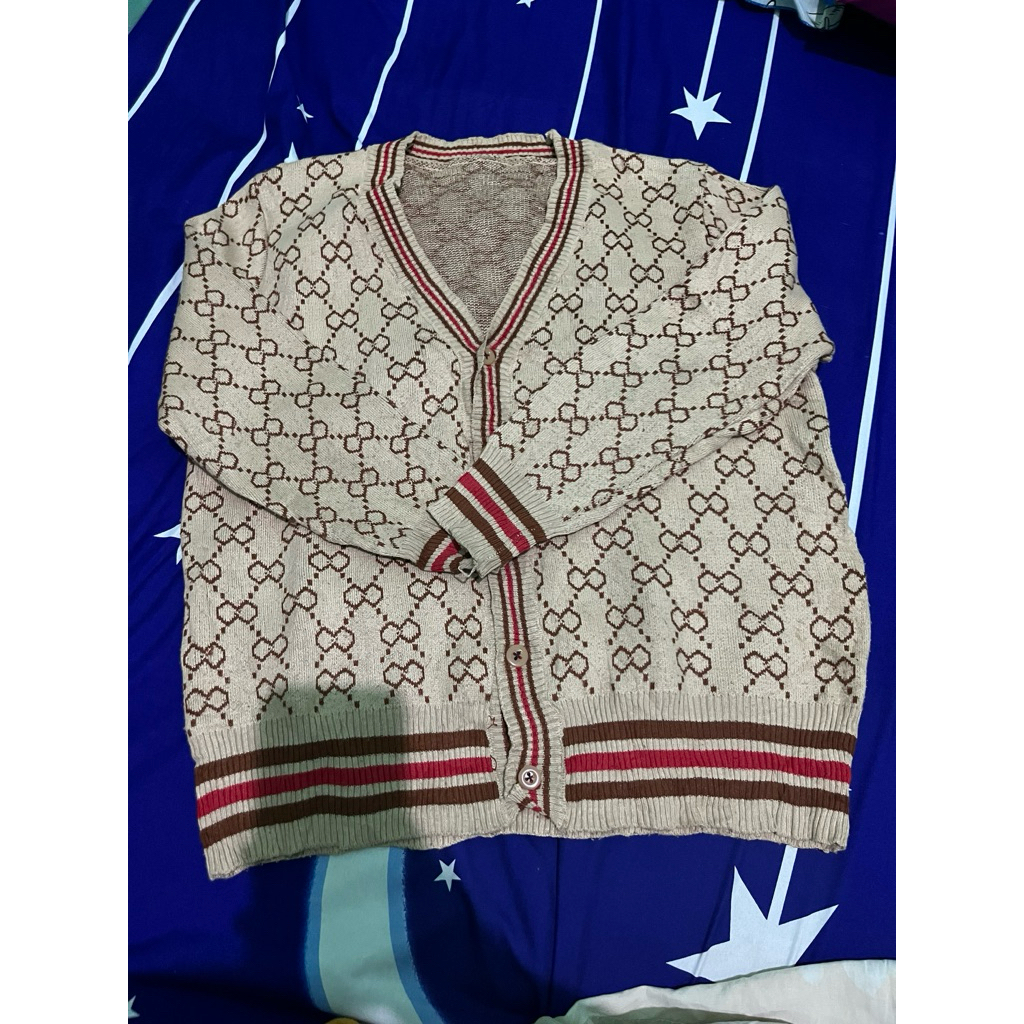 cardigan v neck